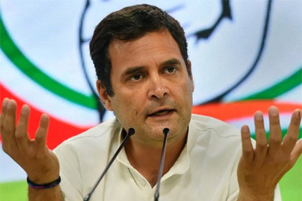 Rahul Gandhi held a press conference before leaving for UP