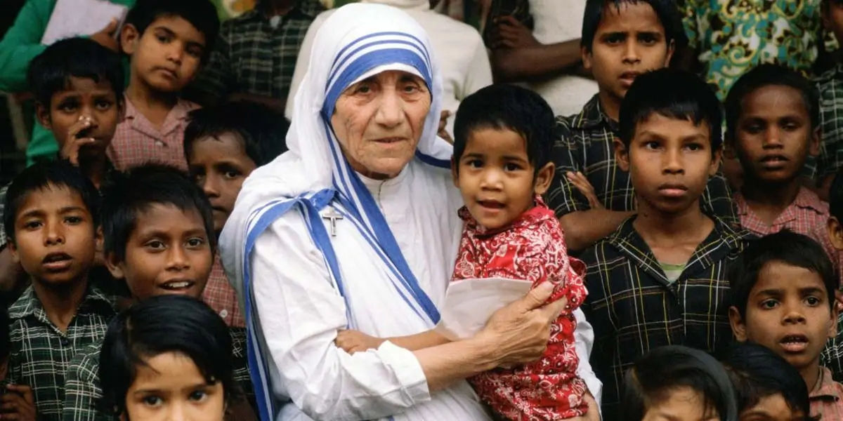  Mother Teressa,  Mother Teressa foundation,  Mother Teressa charity,  Mother Teressa missionary, mi