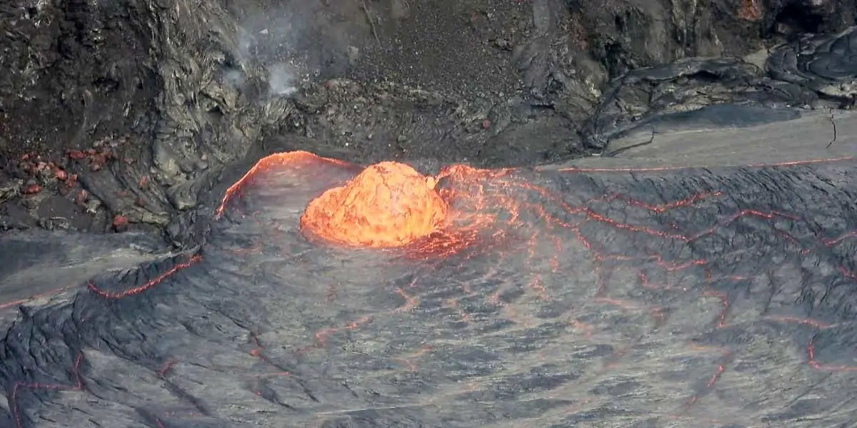moon volcanoes, volcanoes on moon