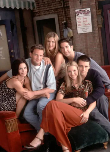 friends, friends sitcom, friends show, ross, rachel, joey, monica, chandler, phoebe, friends facts, 