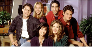 Lisa Kudrow, chandler facts, chandler gay, chandler facts, friends, friends sitcom, friends show, ro