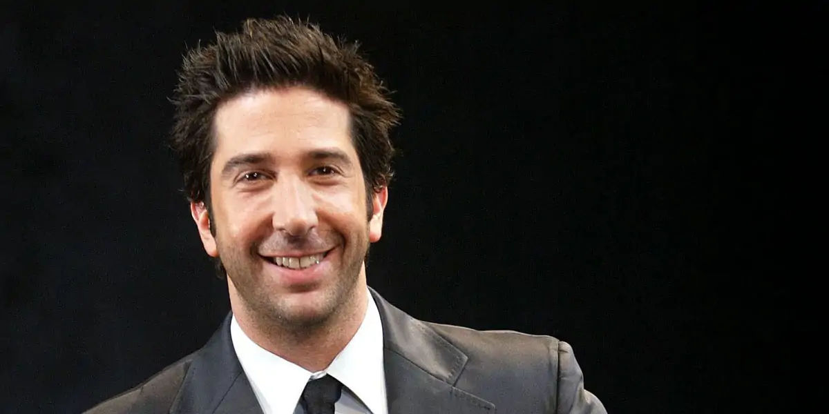 friends, friends sitcom, friends show, ross, rachel, joey, monica, chandler, phoebe, friends facts, 