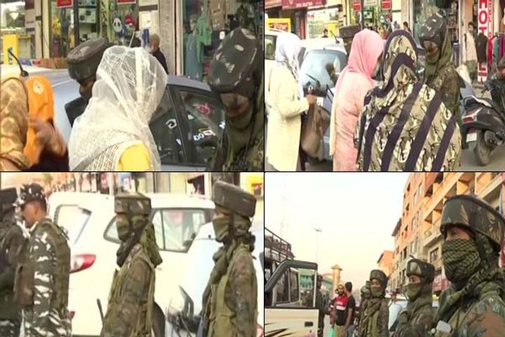 Crpf women officers Crpf women officers