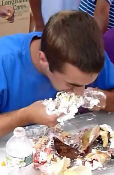 cupcakes, cakes, cake facts. cupcake facts, cake fact, bleuberry vake, cheesecake, cake, muffin. muf