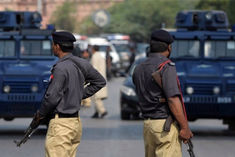 TLP fundamentalists give two day ultimatum to Pak government for the release of Saad Hussain