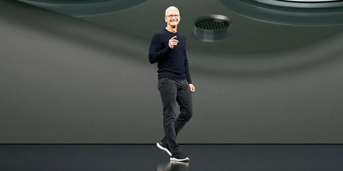 apple, apple ceo, tim cook, steve jobs