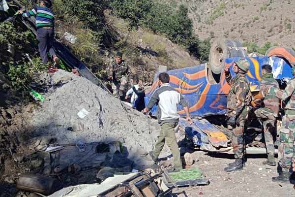 Eight Killed, 12 Injured In Matador Ditch Coming From Kishtwar To Jammu