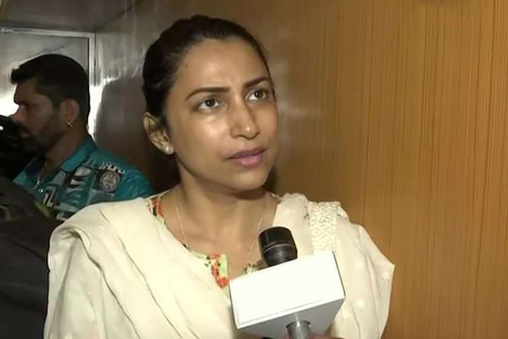 Kranti Redkar Kranti Redkar