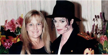 Michael Jackson, debbie rowe, Michael Jackson wife, Michael Jackson marriage 