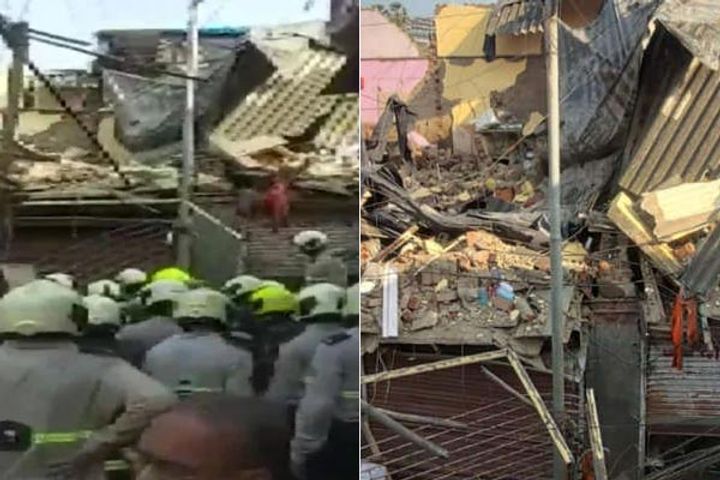 House Collapsed in Antop Hill Area