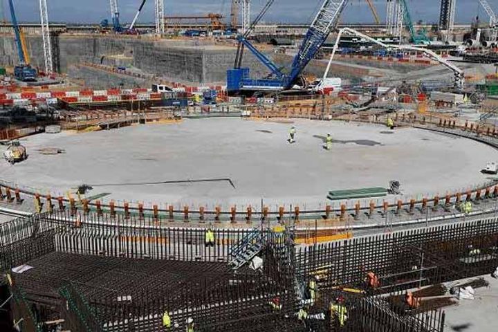 Rolls Royce to set up nuclear power plant in Britain Rolls Royce to set up nuclear power plant in Britain
