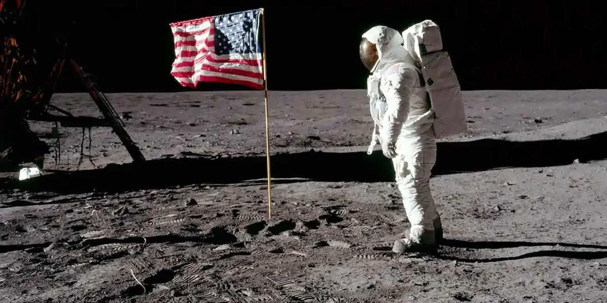 moon, moon facts, un facts,  earth facts, moon facts, moon origin,