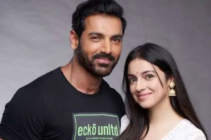 John Abraham and Divya Khosla Kumar 