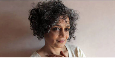 Arundhati Roy, Arundhati Roy about, Arundhati Roy bio, Arundhati Roy facts, Arundhati Roy books 