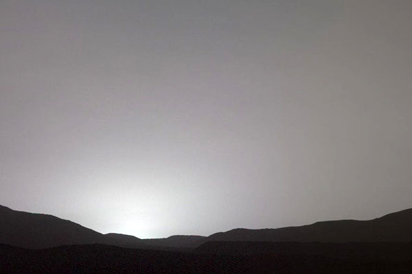NASA Shares Amazing Photos of Sunset on Mars A Blue Sunset on the Red Planet