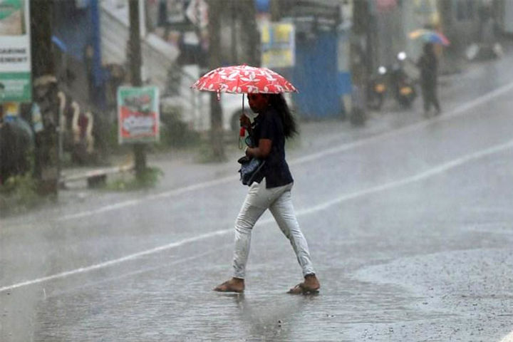Over one lakh families affected 14 dead due to heavy rains in Sri Lanka
