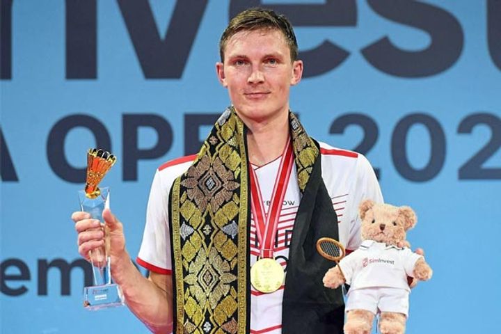 viktor axelsen wins indonesia open title viktor axelsen wins indonesia open title