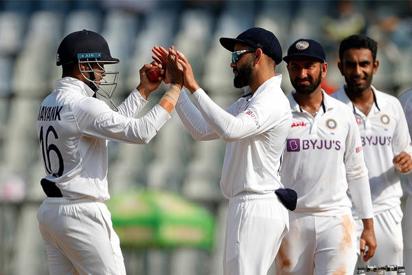 India beat New Zealand by 372 runs and won the Test series