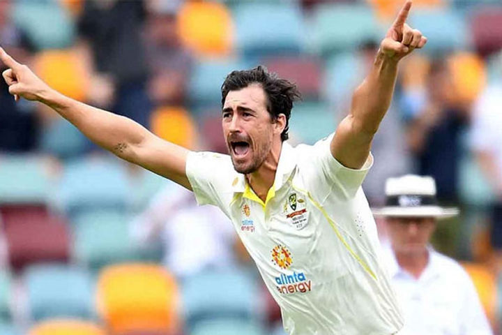 mitchell starc bowls rory burns on the very first ball