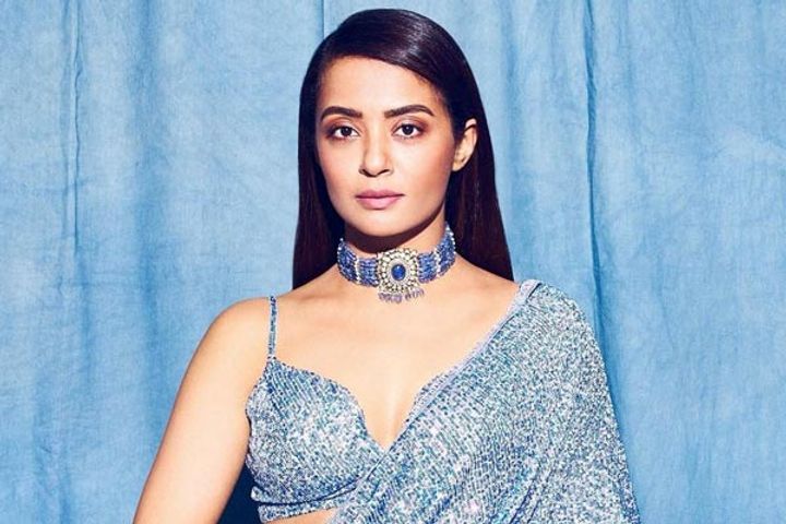 Surveen Chawla while talking on the casting couch told that she was also a victim of body shaming