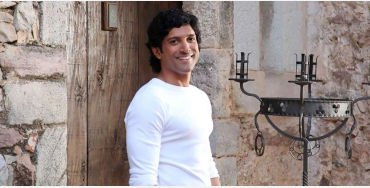 farhan akhtar, farhan akhtar bio, farhan akhtar movies, farhan akhtar facts, farhan akhtar songs 