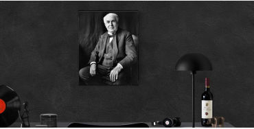 Thomas Alva Edison, Thomas Edison, Thomas Edison light bulb, light bulb invention, Thomas Edison bul