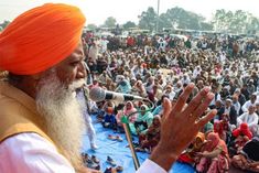 Gurnam Singh Chadhuni who played an active role in the farmers movement formed his own political par