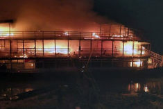 Fire in a ferry in Bangladesh, 32 burnt alive, more than 100 scorched