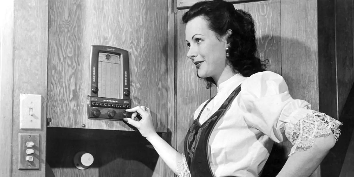 Hedy Lamarr, Hedy Lamarr movies, Hedy Lamarr movie, Hedy Lamarr biography, Hedy Lamarr invention, He