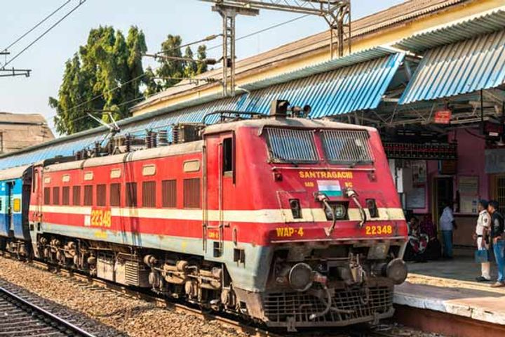 Railway personnel will be able to take health services from the app, 75 lakh people will benefit