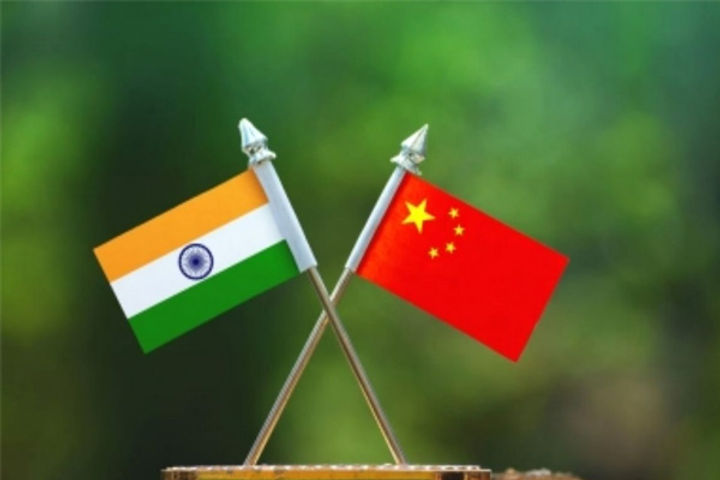 India and china flag