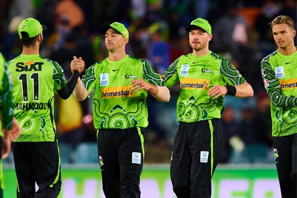 4 players of Sydney Thunder Corona positive before the match between Delayed Strikers and Sydney Thu