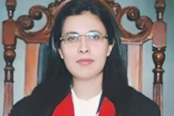 ayesha malik the first woman judge in the supreme court of pakistan