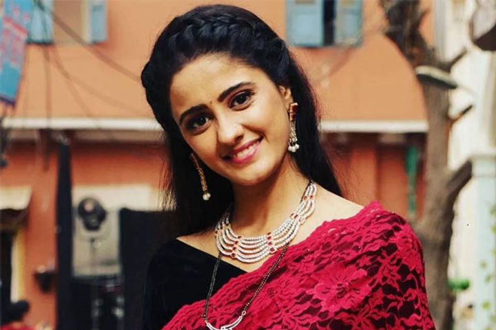 TV Actress Ayesha Singh turns corona positive