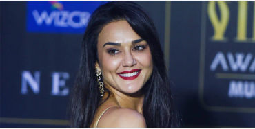 preity zinta, preity zinta bio, preity zinta life, preity zinta movies, preity zinta images, preity 