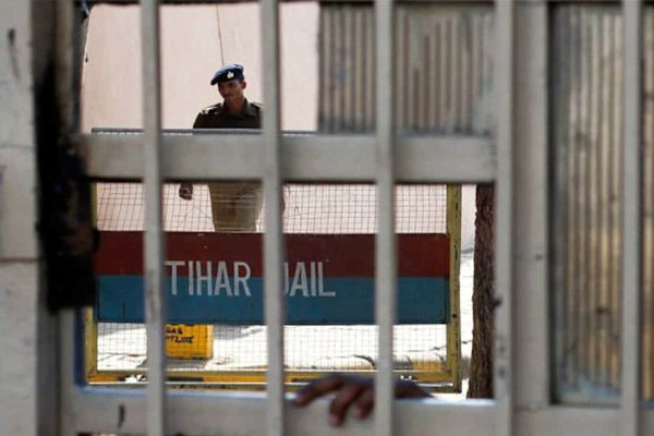 46 prisoners and 43 employees corona infected in three jails of Delhi