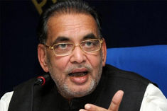BJP UP incharge Radha Mohan Singh became corona infected was involved in the election committee meet