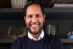 CEO who fired 900 employees returns to the post