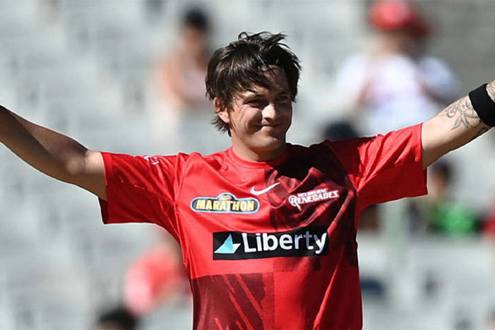 4 wickets in 4 balls and Cameron Boyce created history in Big Bash League