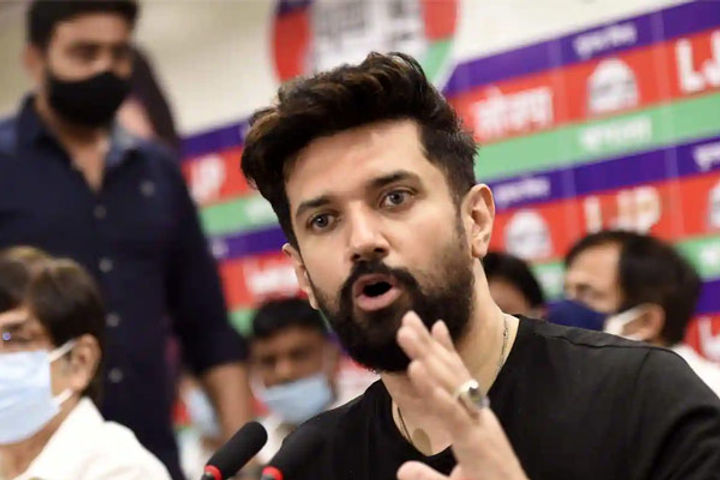 Chirag Paswan demands President's rule in Bihar from Governor Chirag Paswan demands President's rule in Bihar from Governor
