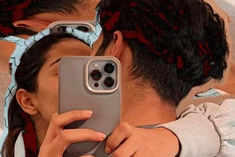 Mira and Shahid Kapoor were seen locking lips in front of the mirror 