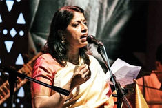Today is Kavita Krishnamurthy Birthday