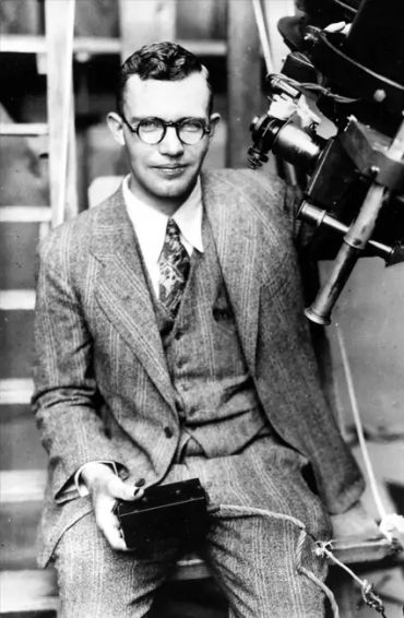 pluto, pluto facts, facts about pluto, pluto discovery, pluto fact, space facts, pluto name, pluto h