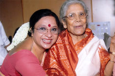 Singer Sandhya Mukhopadhyay, who rejected Padma Shri, deteriorated health