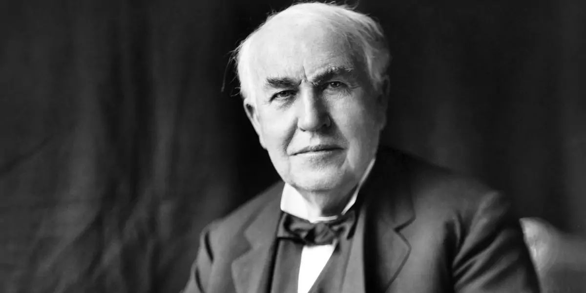 Thomas Alva Edison, Thomas Edison, Thomas Edison light bulb, light bulb invention, Thomas Edison bul