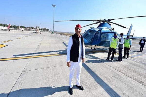akhilesh yadav accused of stopping the helicopter, airport officials explained the reason