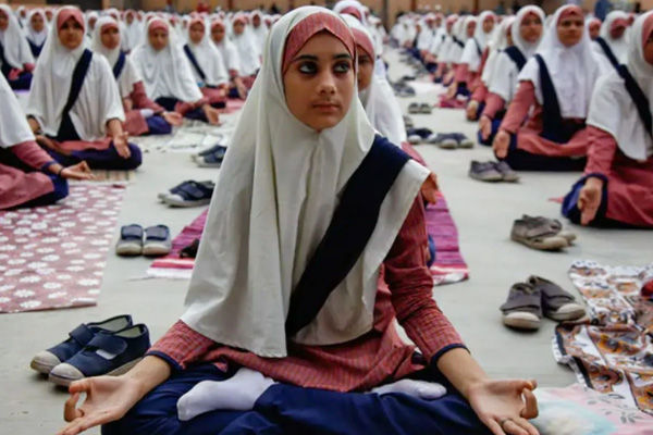 yoga festival held for the first time in saudi arabia