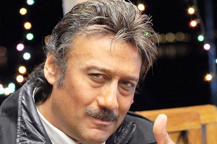 Jackie Shroff, who turned 65 today, remained in the chawl for years even after being successful in f