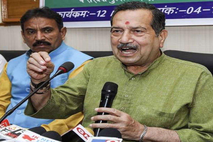 Indresh Kumar statement on Hijab controversy some extremists are playing with the future of girl stu