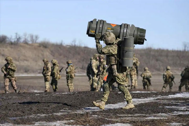 Russia ends military exercises in Crimea withdrawal of troops